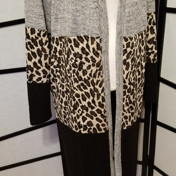 Leopard Colorblock Long Length Cardigan Plus Size - Picture 6 of 6